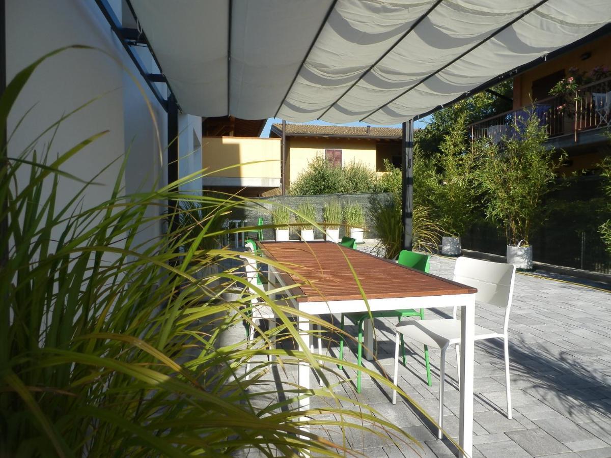 Bb Sharingloft Sirmione Bed & Breakfast Exterior foto